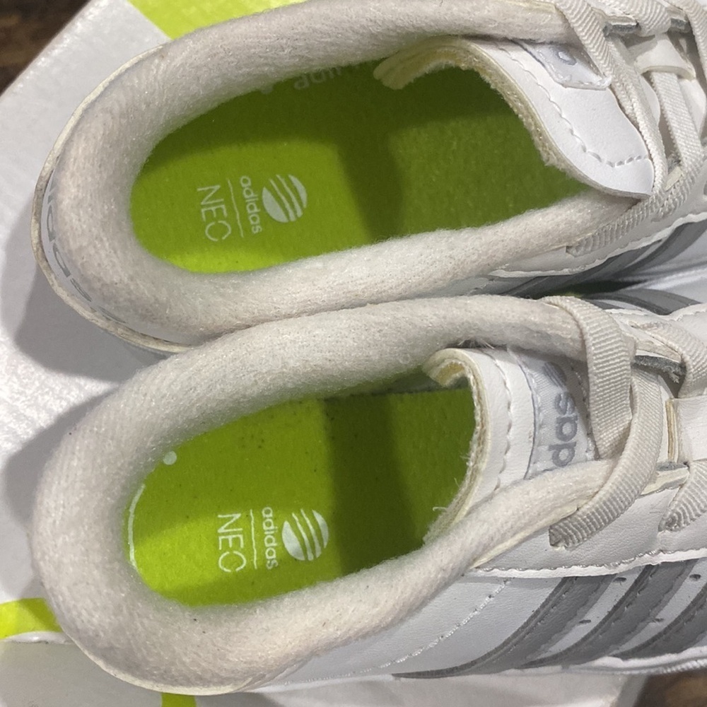 Adidas Neo Toddler White Shoes size 8 - Picture 7 of 10